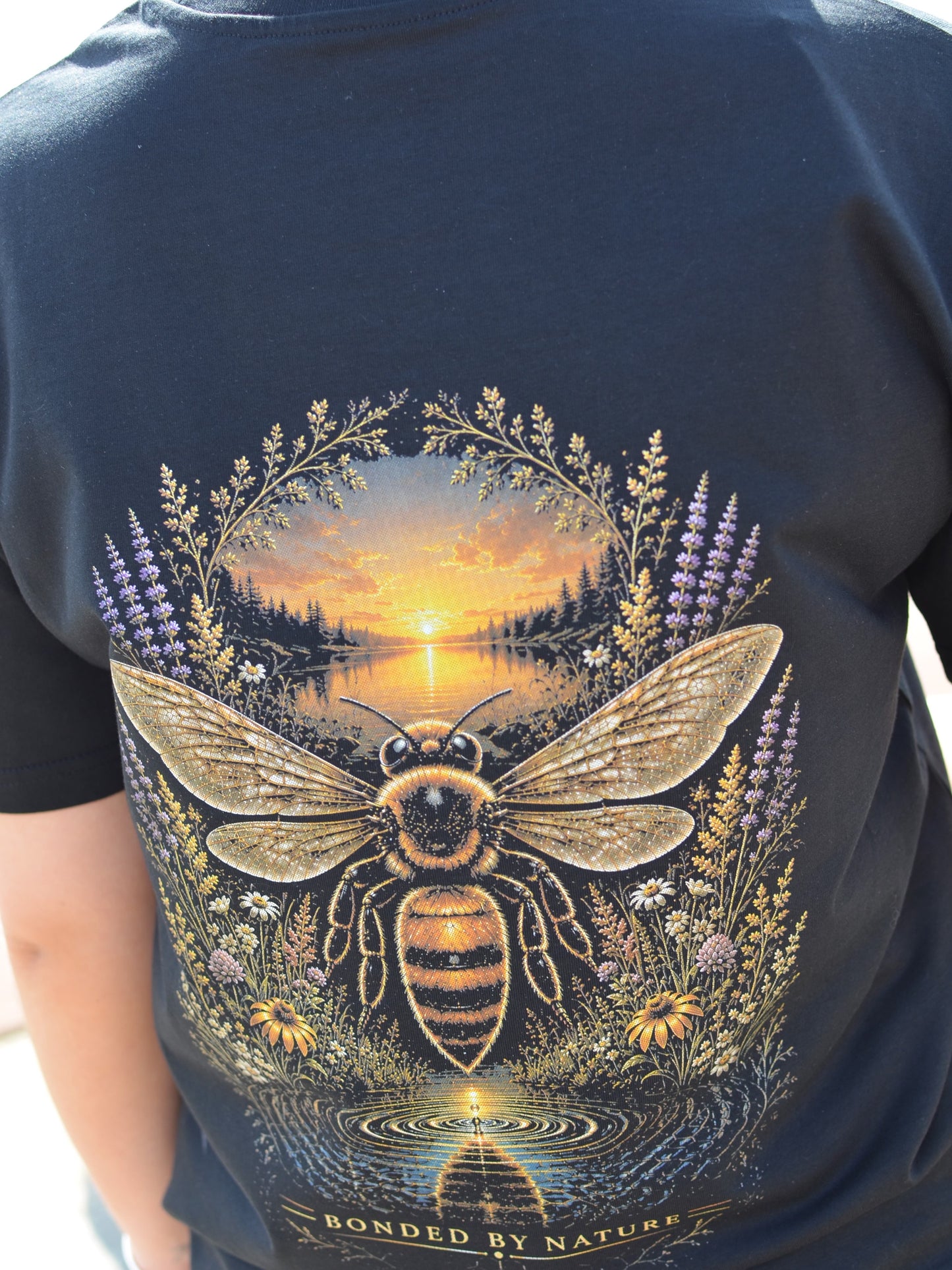 Bee Tee
